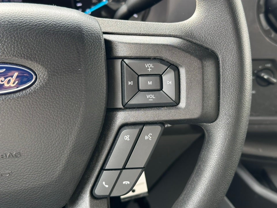 2026 Ford E-350SD Morgan Box Truck