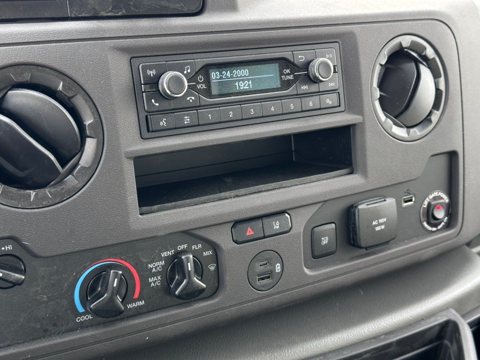 2026 Ford E-350SD Morgan Box Truck