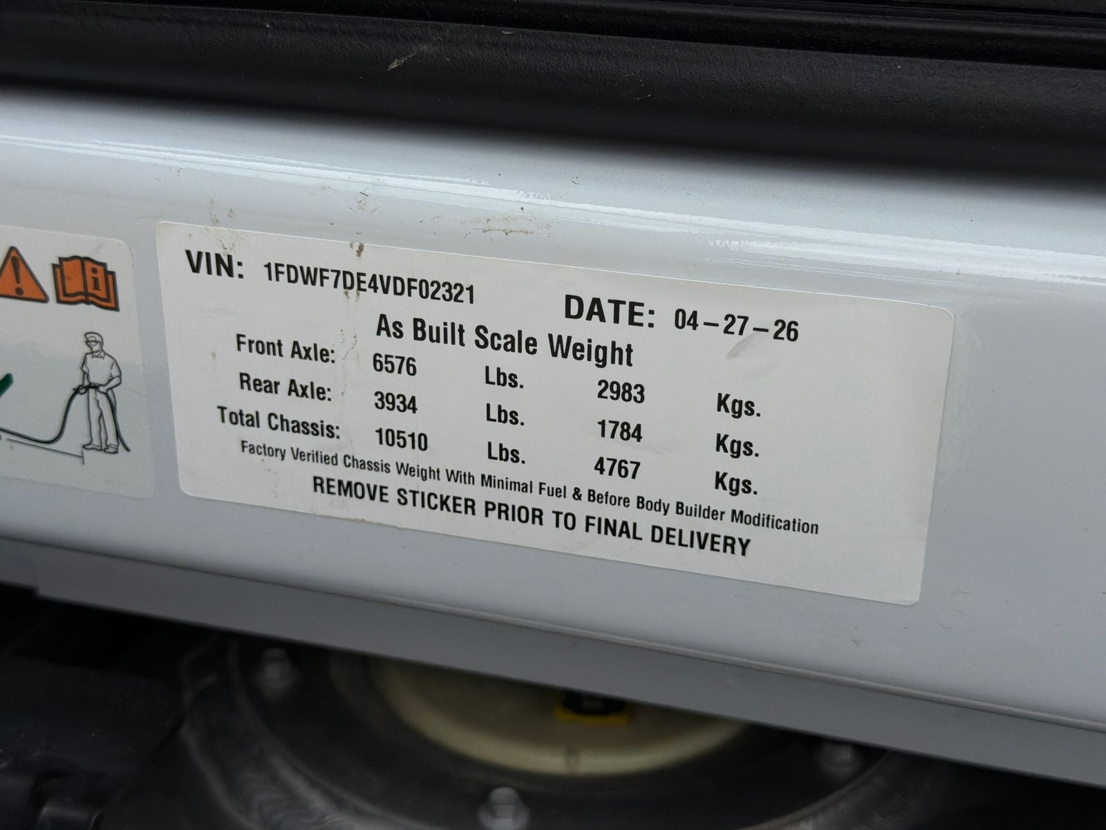 2027 Ford F-750SD Base