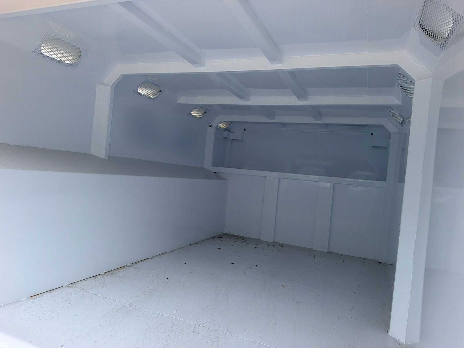 2027 Ford F-750SD Base