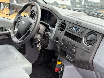 2027 Ford F-750SD Base