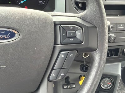 2027 Ford F-750SD Base