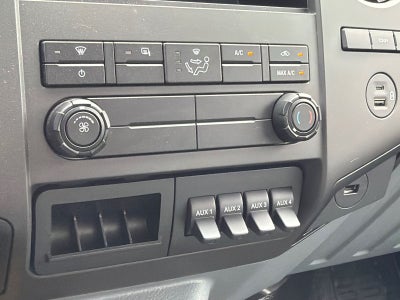 2027 Ford F-750SD Base