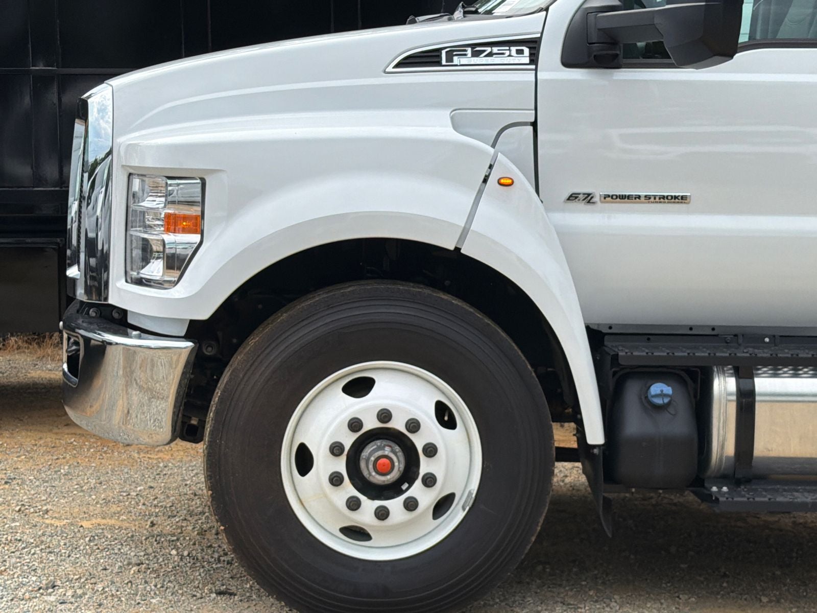 2027 Ford F-750SD Base