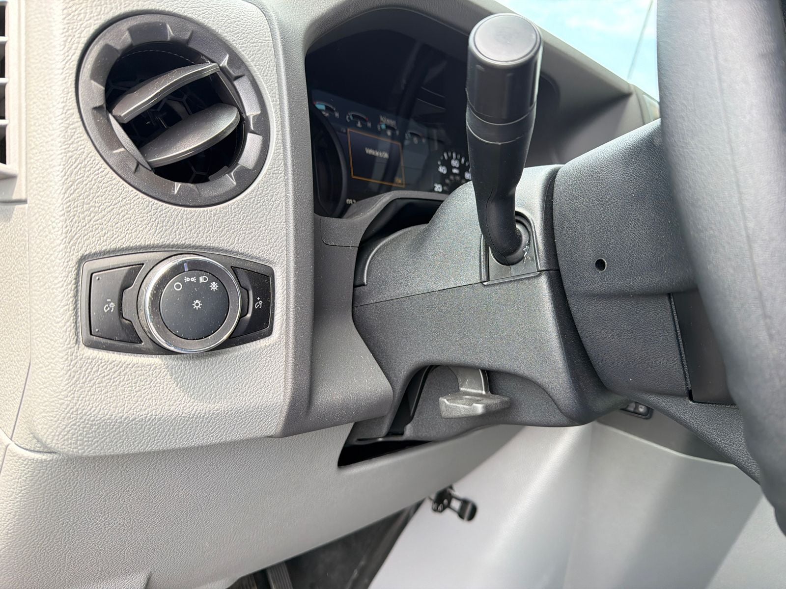 2026 Ford E-450SD Morgan 17 Foot Box Van