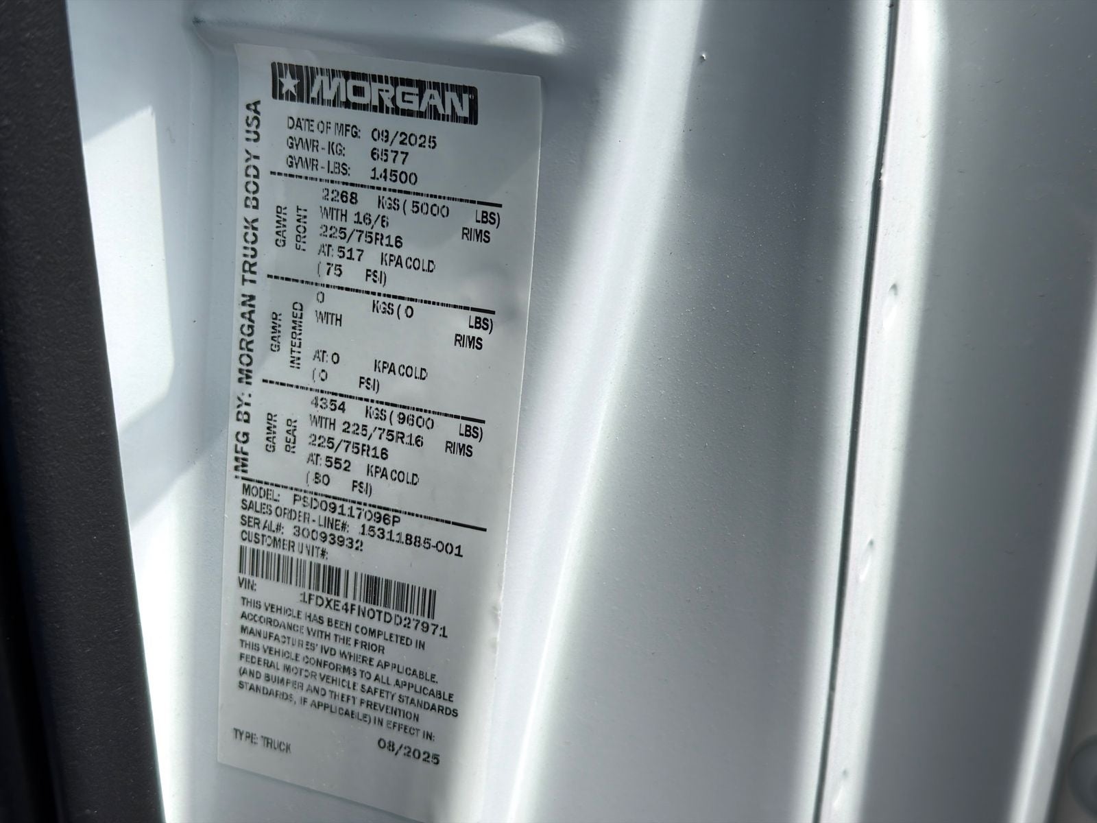 2026 Ford E-450SD Morgan 17 Foot Box Van