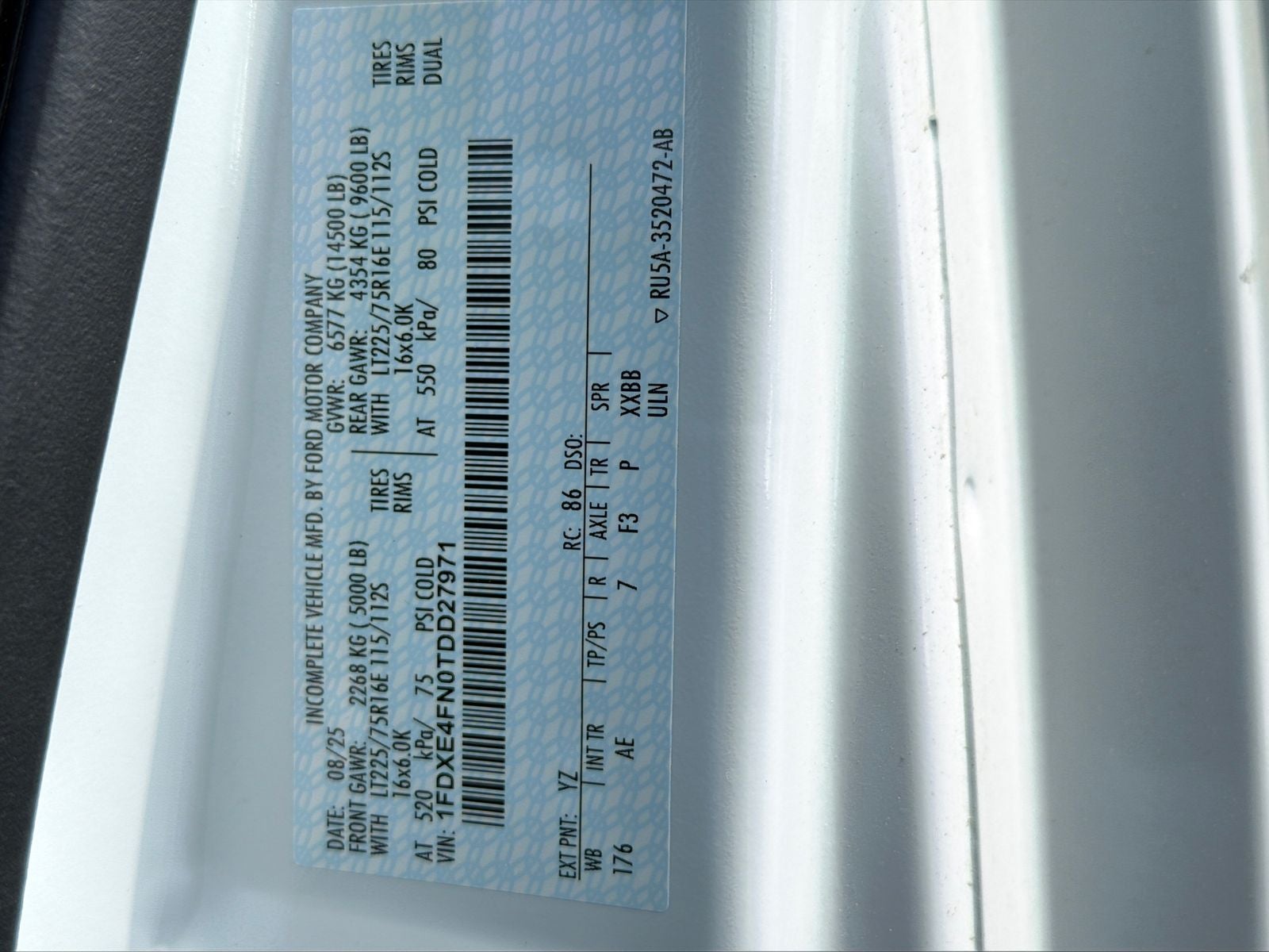 2026 Ford E-450SD Morgan 17 Foot Box Van