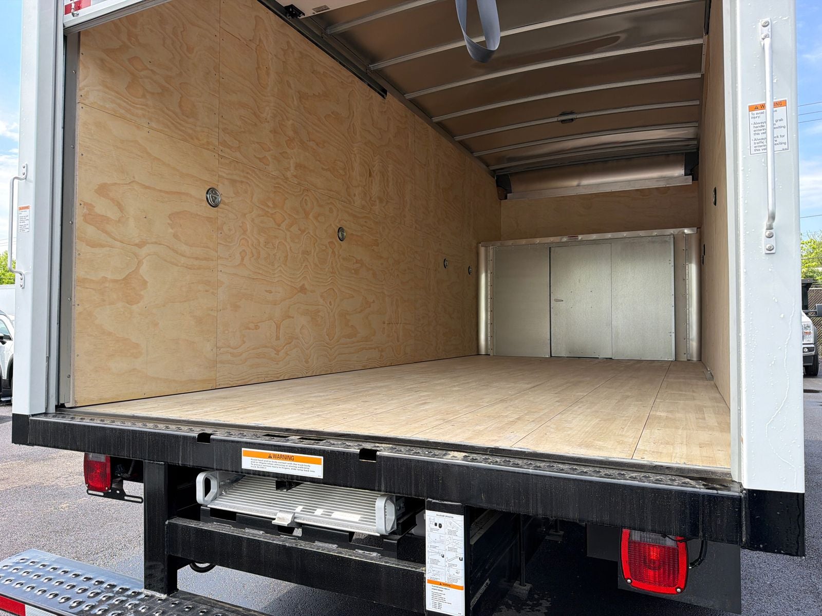 2026 Ford E-450SD Morgan 17 Foot Box Van