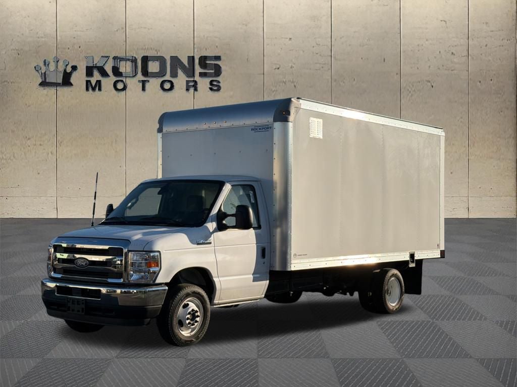 2026 Ford E-450SD Rockport 15 Foot Box Van