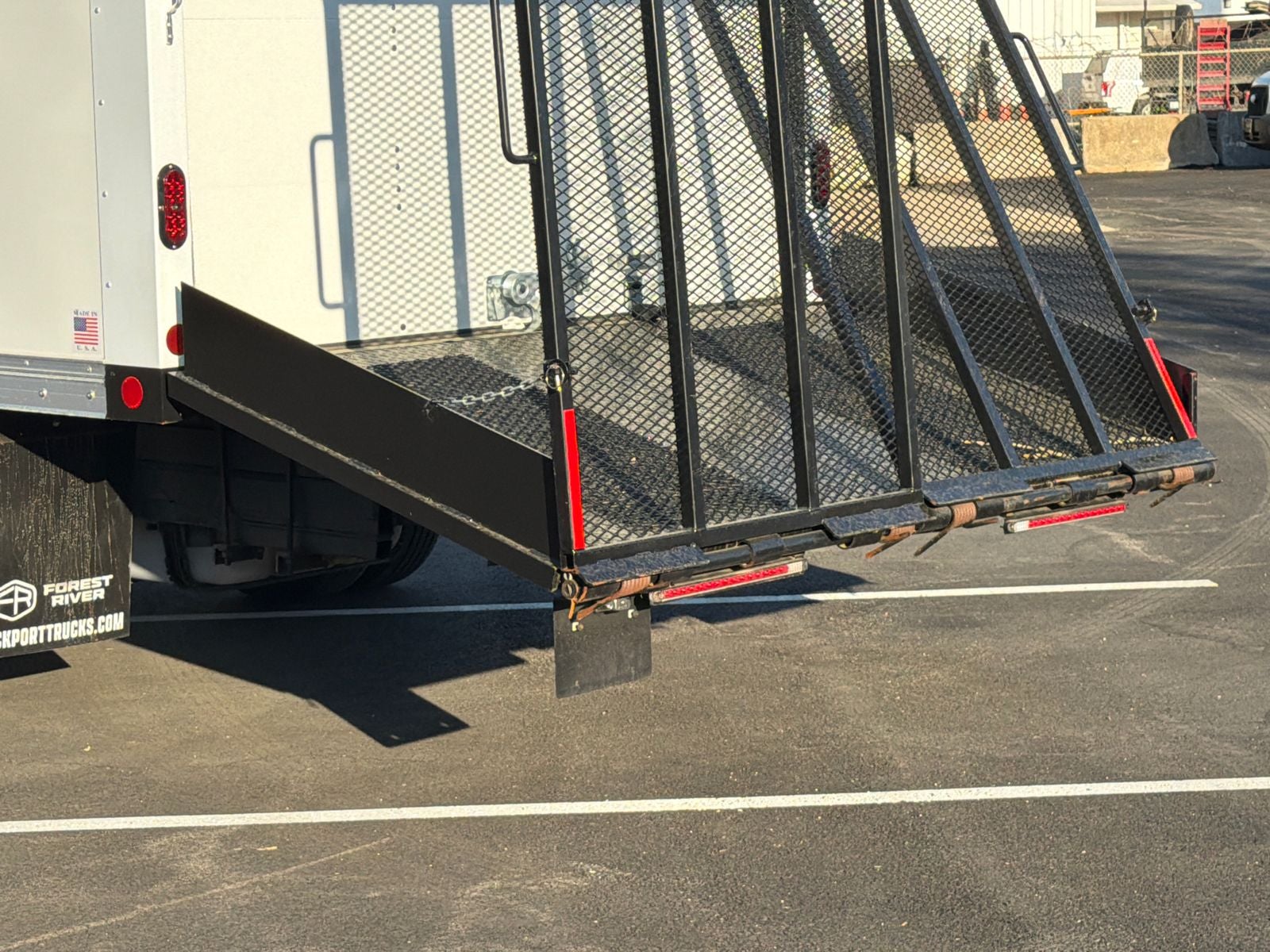 2026 Ford E-450SD Rockport 15 Foot Box Van