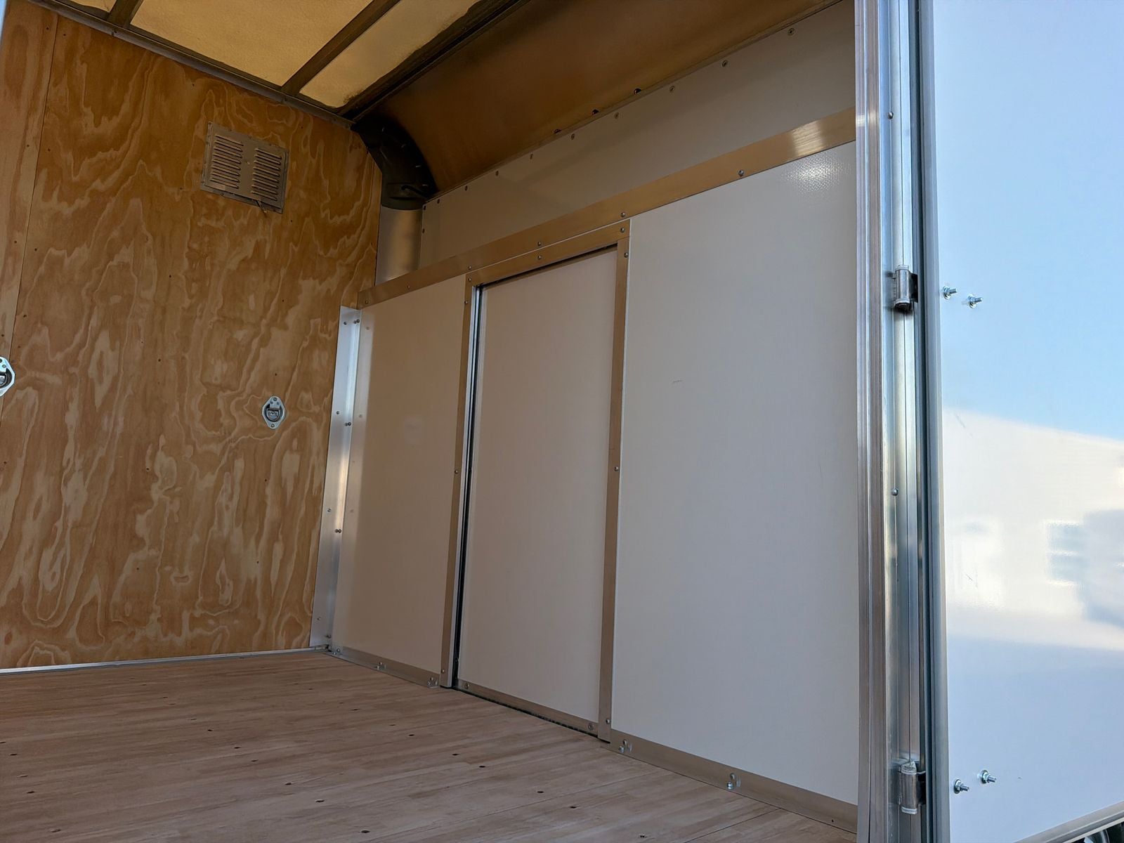 2026 Ford E-450SD Rockport 15 Foot Box Van