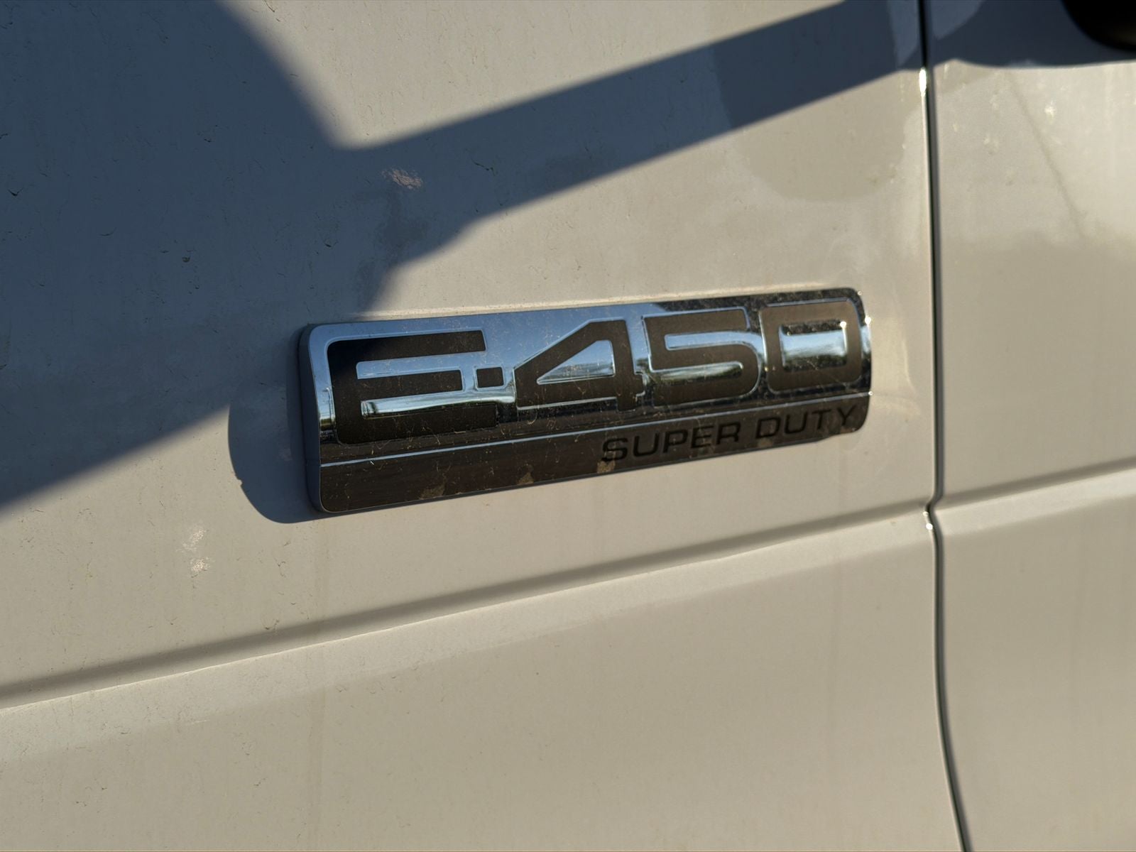 2026 Ford E-450SD Morgan 17 Foot Box Van