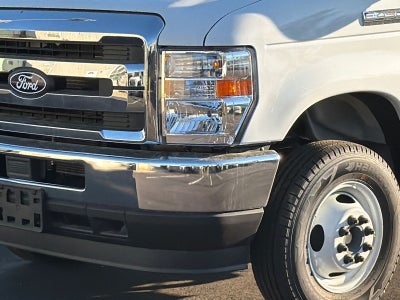 2026 Ford E-450SD Morgan 17 Foot Box Van