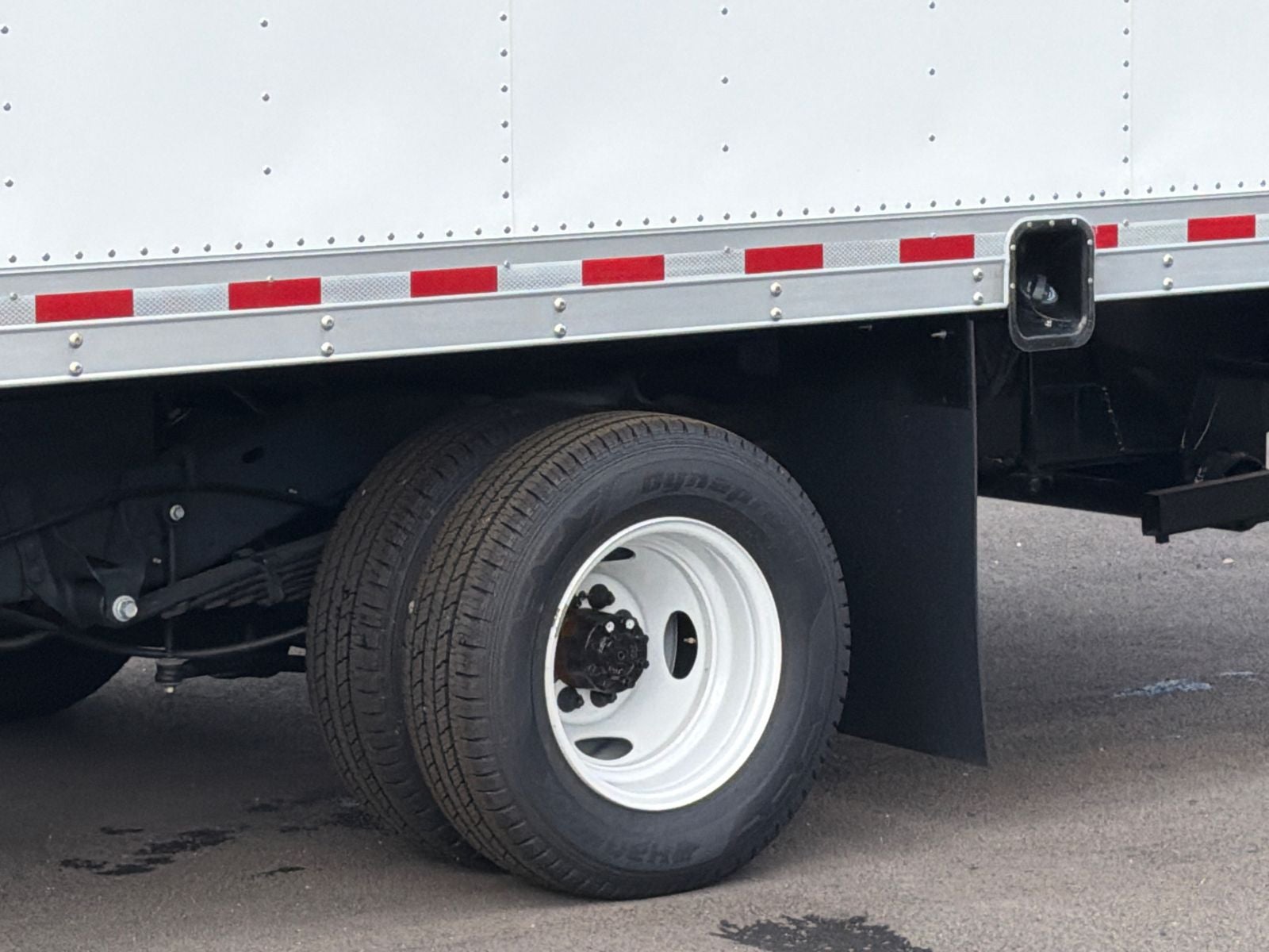 2027 Ford E-450SD Base
