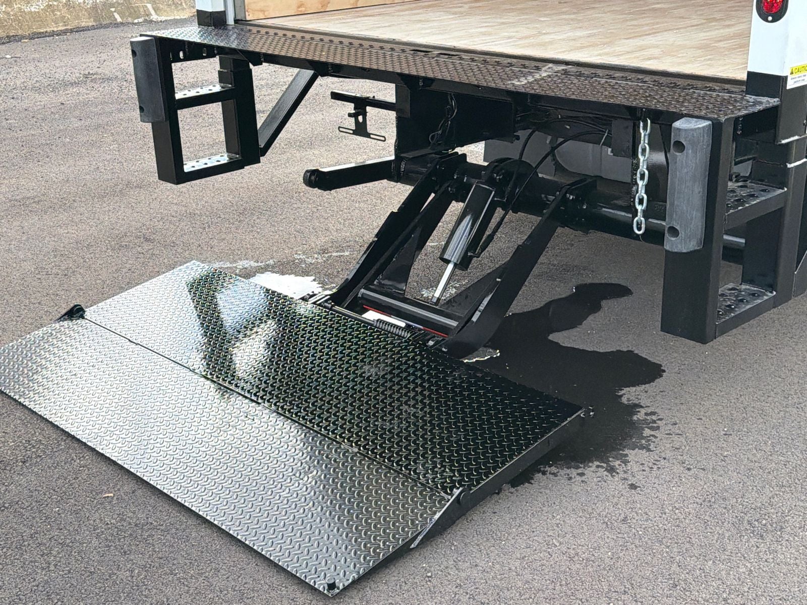 2027 Ford E-450SD Base
