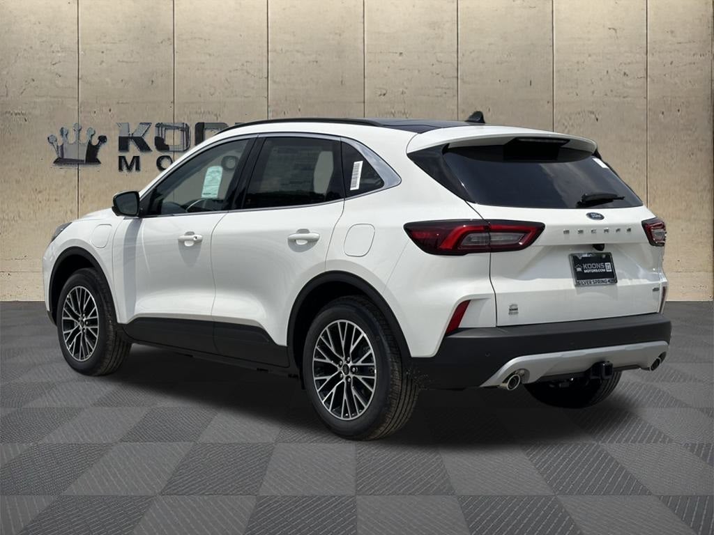 2025 Ford Escape Plug-In Hybrid Base