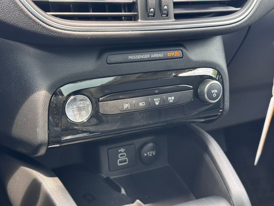 2025 Ford Escape Plug-In Hybrid Base