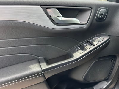 2025 Ford Escape Plug-In Hybrid Base