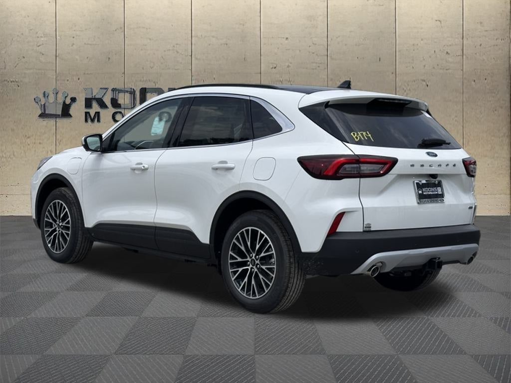 2025 Ford Escape Plug-In Hybrid Base
