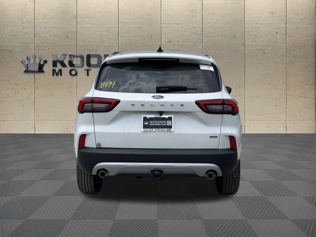 2025 Ford Escape Plug-In Hybrid Base