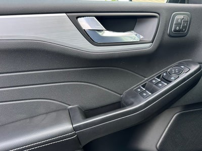 2025 Ford Escape Plug-In Hybrid Base