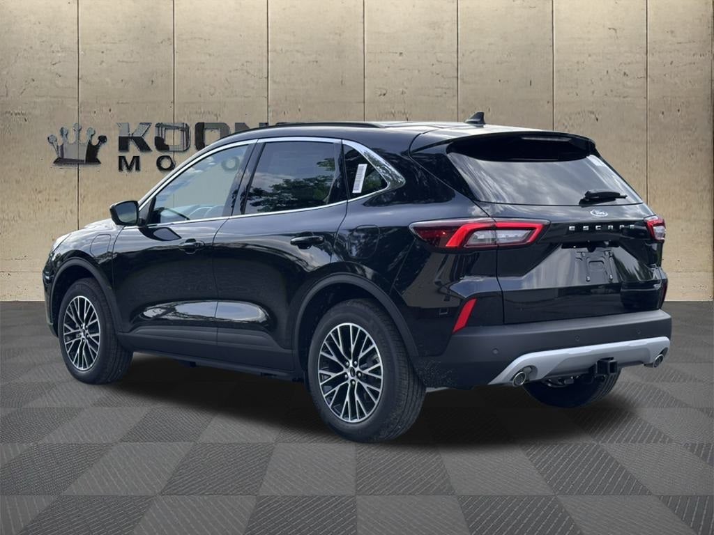 2025 Ford Escape Plug-In Hybrid Base