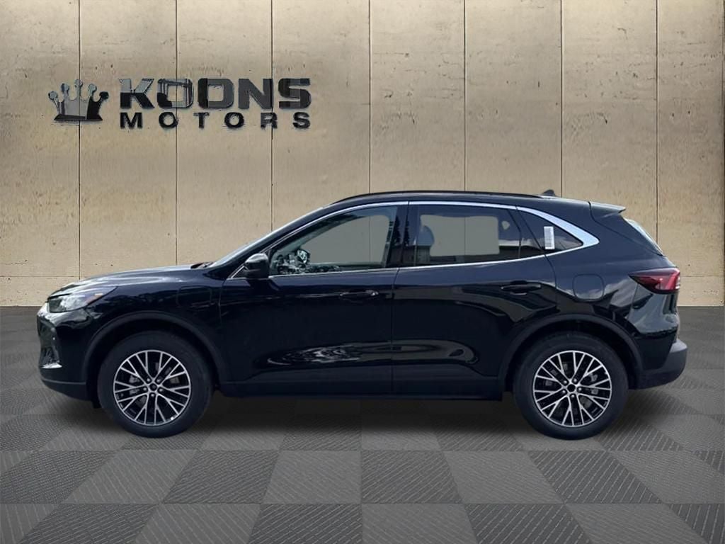 2026 Ford Escape Plug-In Hybrid Base