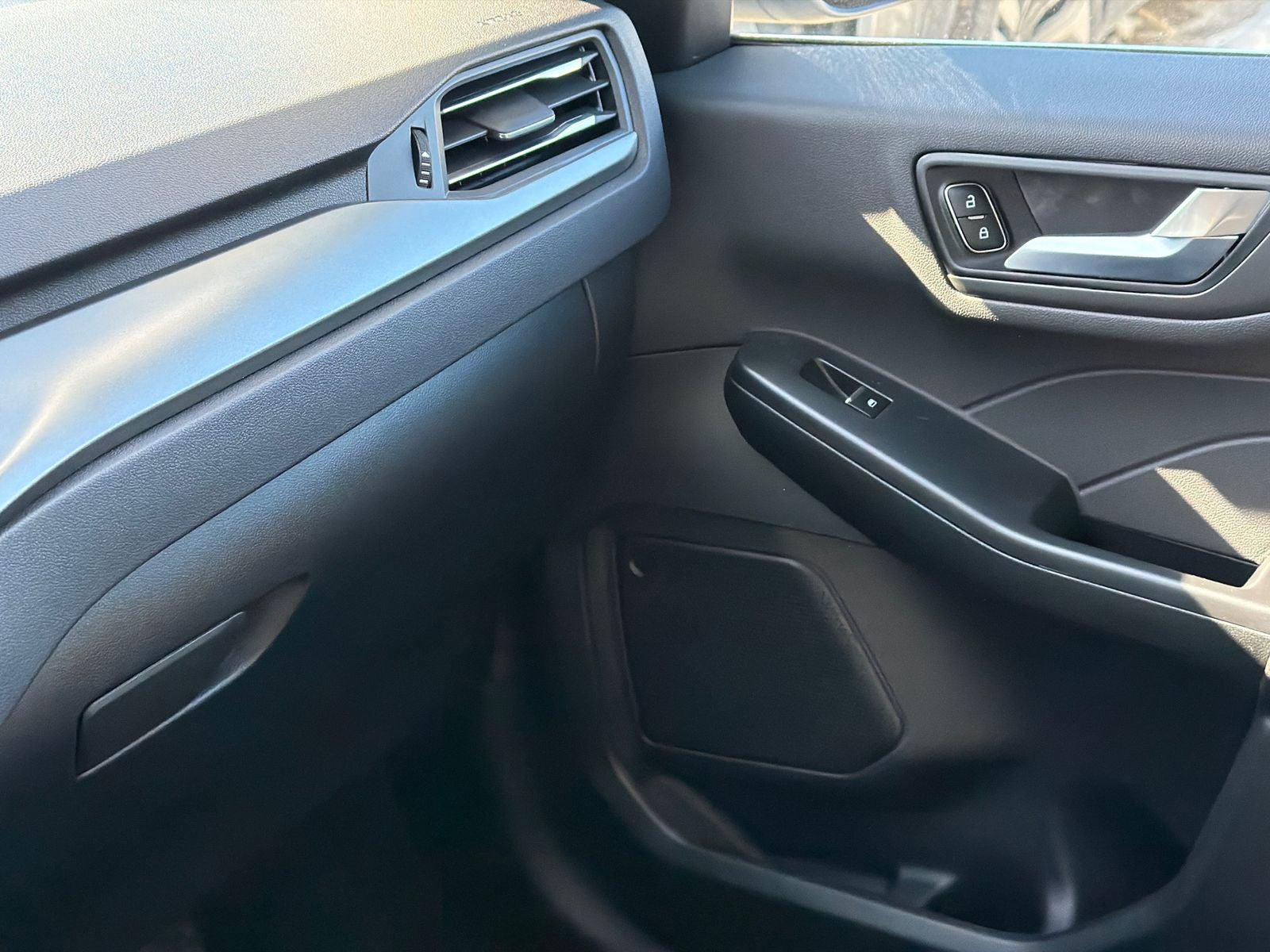 2026 Ford Escape Plug-In Hybrid Base