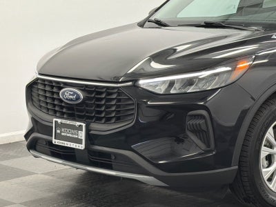 2023 Ford Escape Hybrid Active