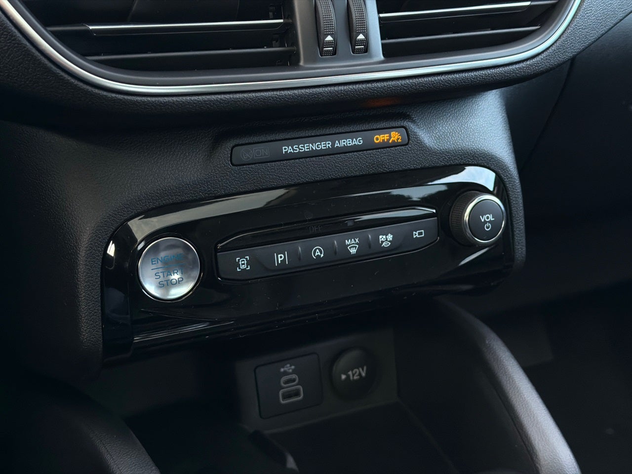 2026 Ford Escape Platinum