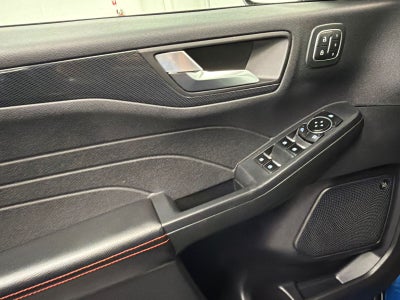 2023 Ford Escape Hybrid ST-Line Select