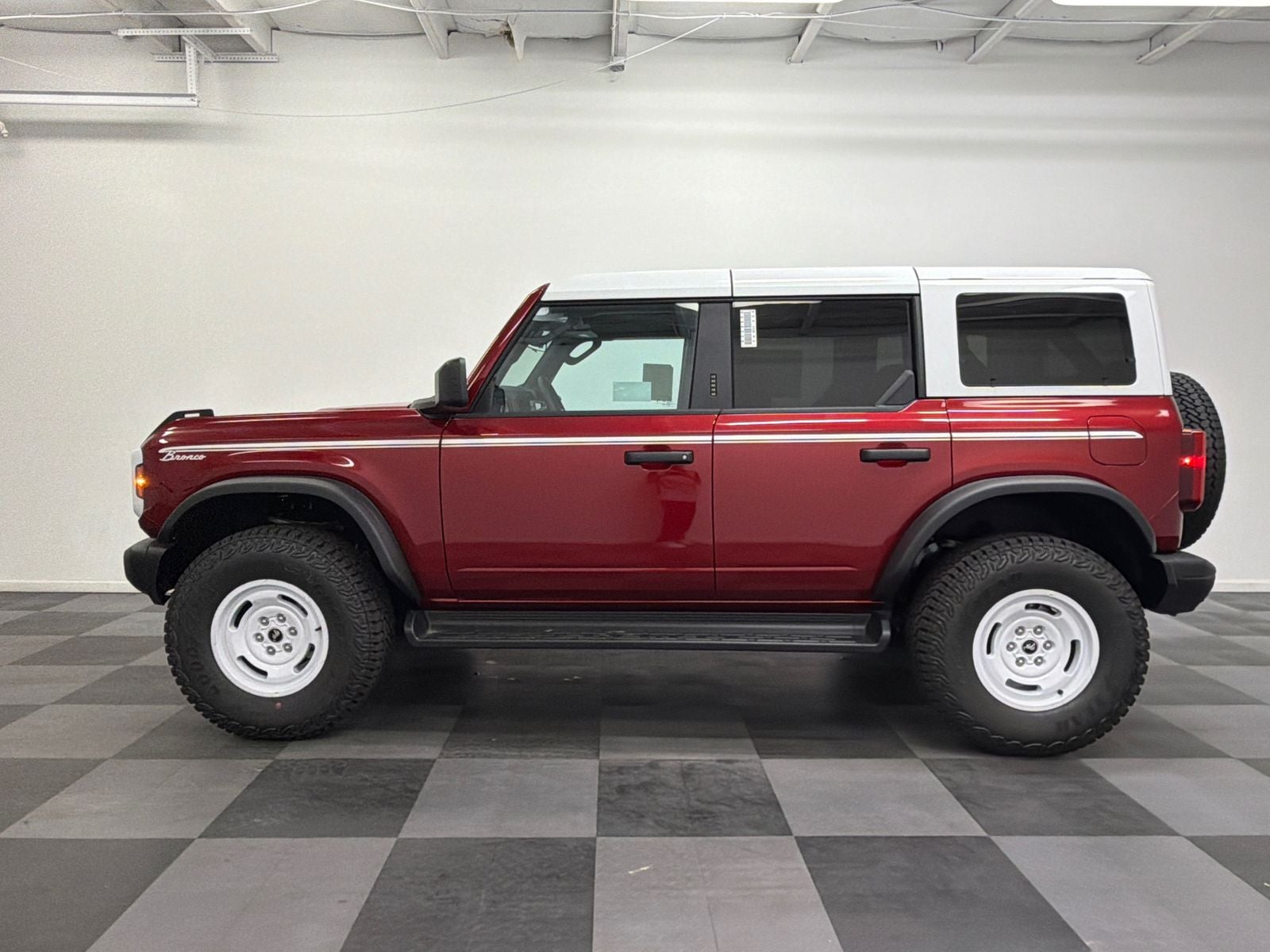 2026 Ford Bronco Heritage Edition