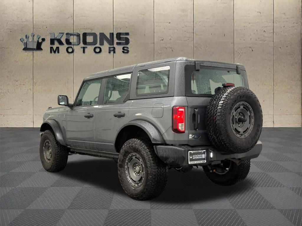 2025 Ford Bronco Base