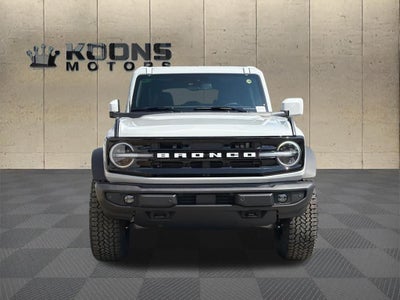 2026 Ford Bronco Outer Banks