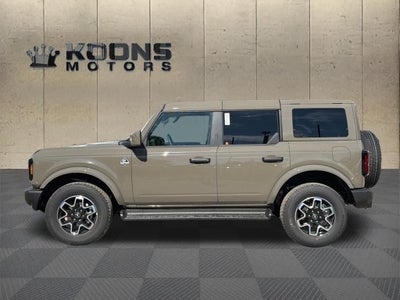 2026 Ford Bronco Outer Banks