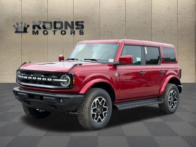 2026 Ford Bronco Outer Banks