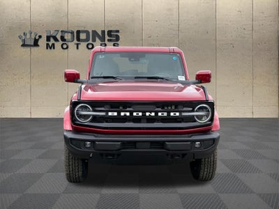 2026 Ford Bronco Outer Banks