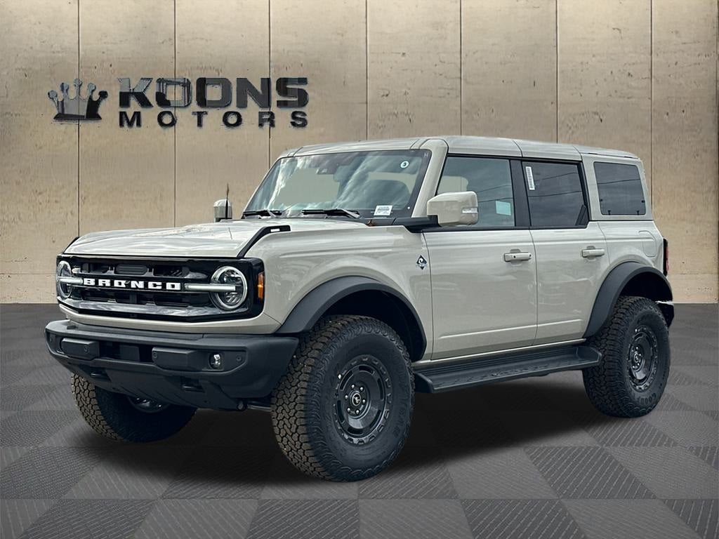 2025 Ford Bronco Outer Banks