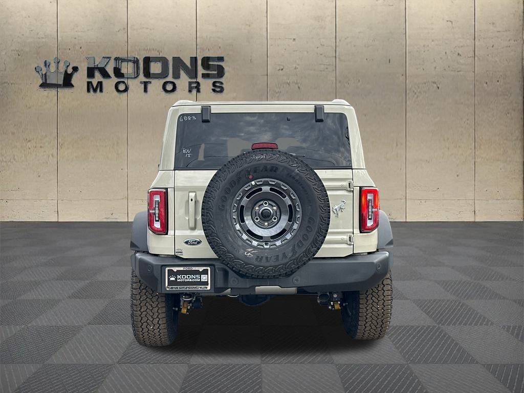 2025 Ford Bronco Outer Banks