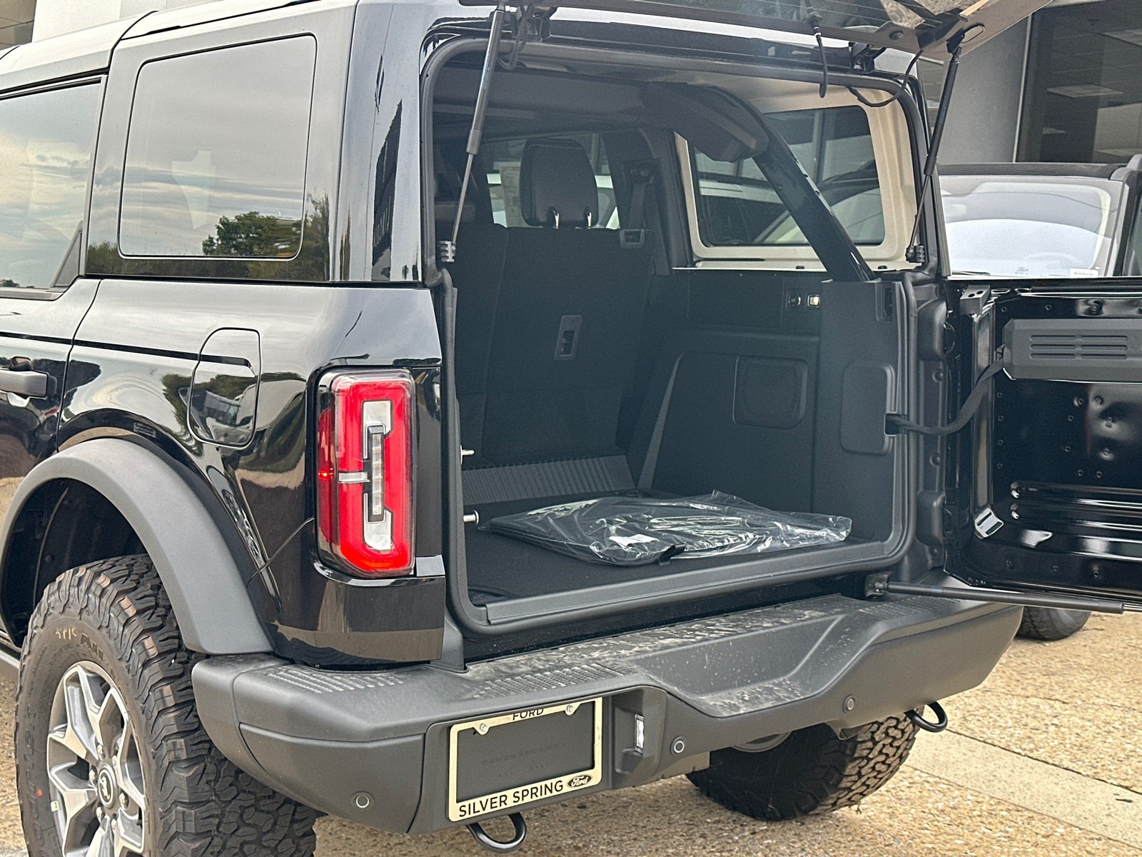 2025 Ford Bronco Badlands