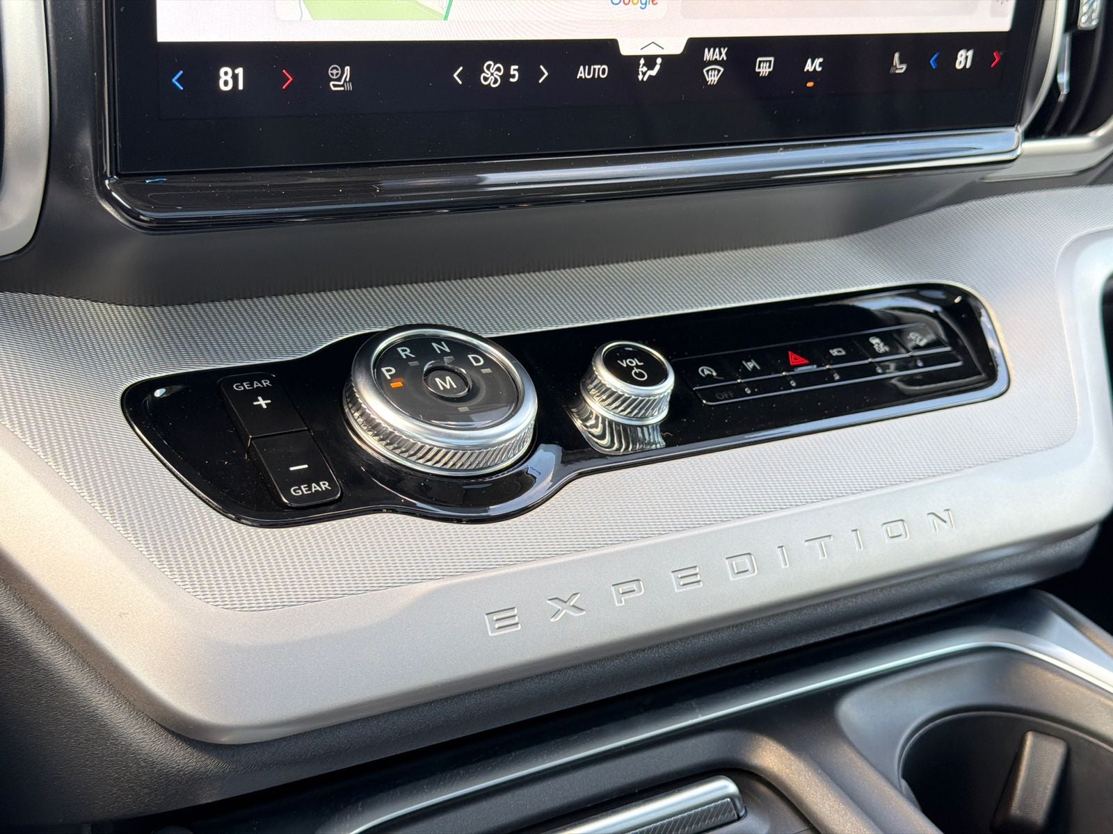 2025 Ford Expedition Max Active