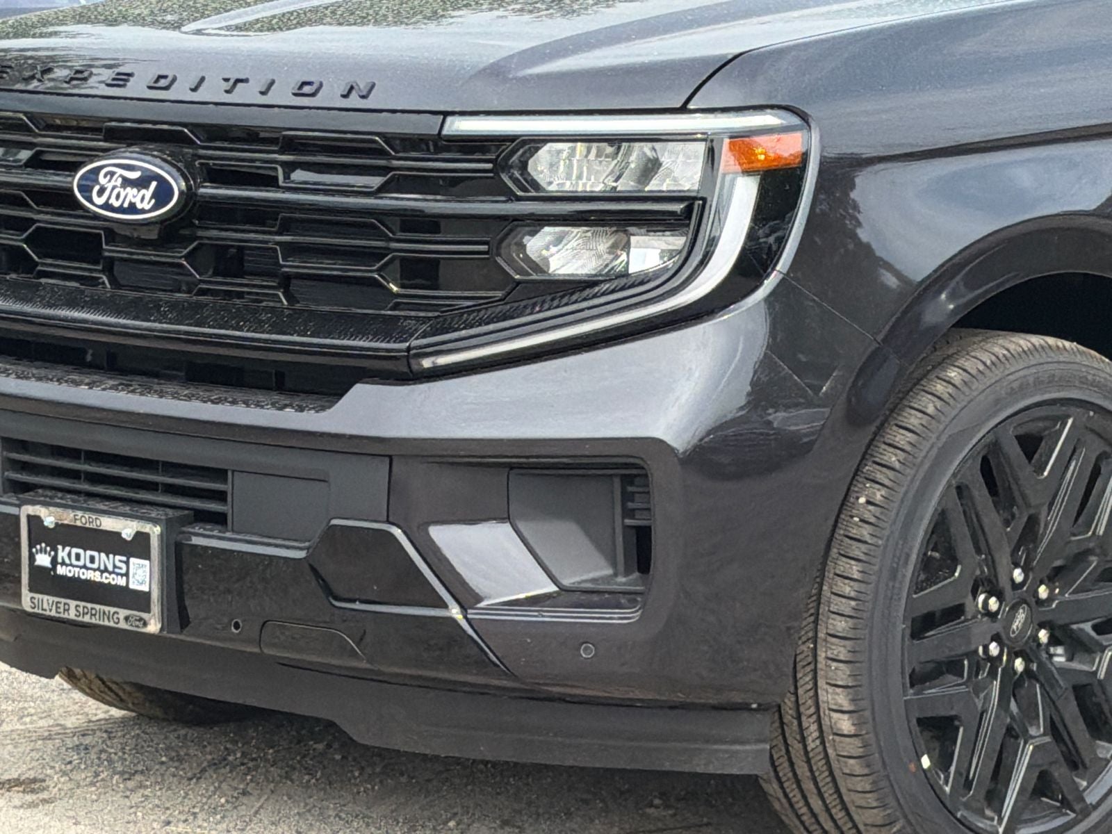 2027 Ford Expedition Platinum