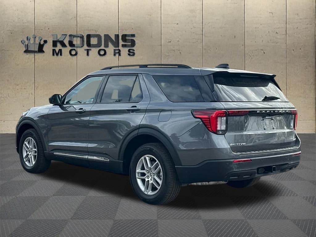 2025 Ford Explorer Active