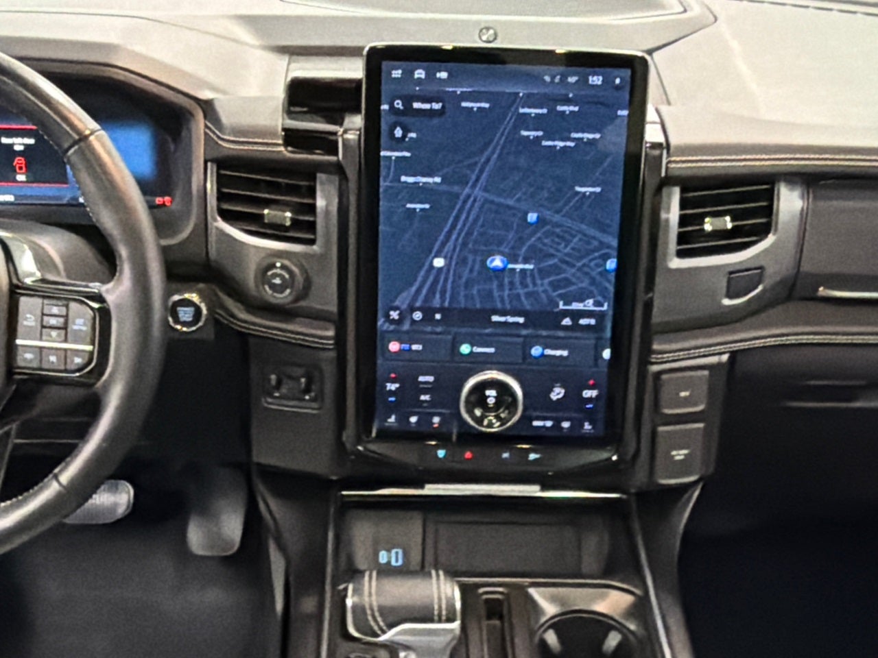 2023 Ford F-150 Lightning Platinum