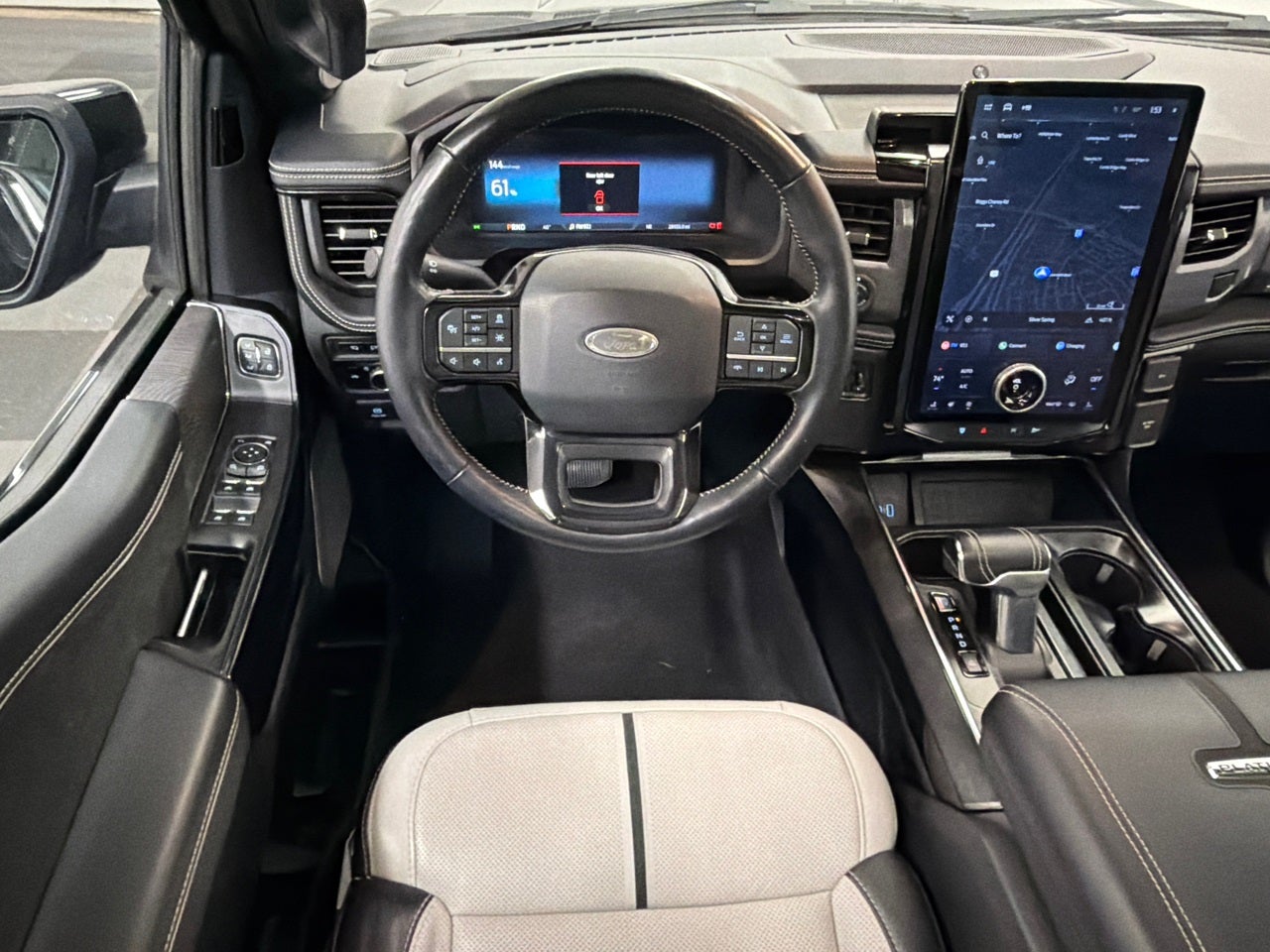 2023 Ford F-150 Lightning Platinum