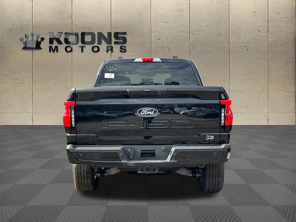 2025 Ford F-150 Lightning Flash