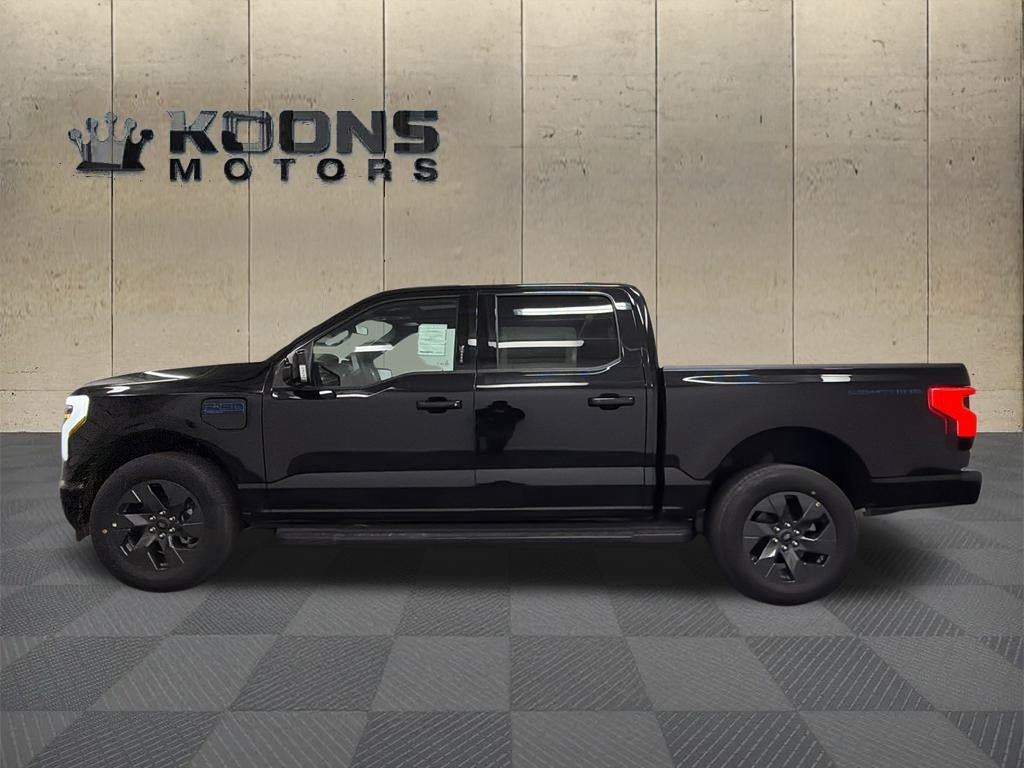 2025 Ford F-150 Lightning Lariat