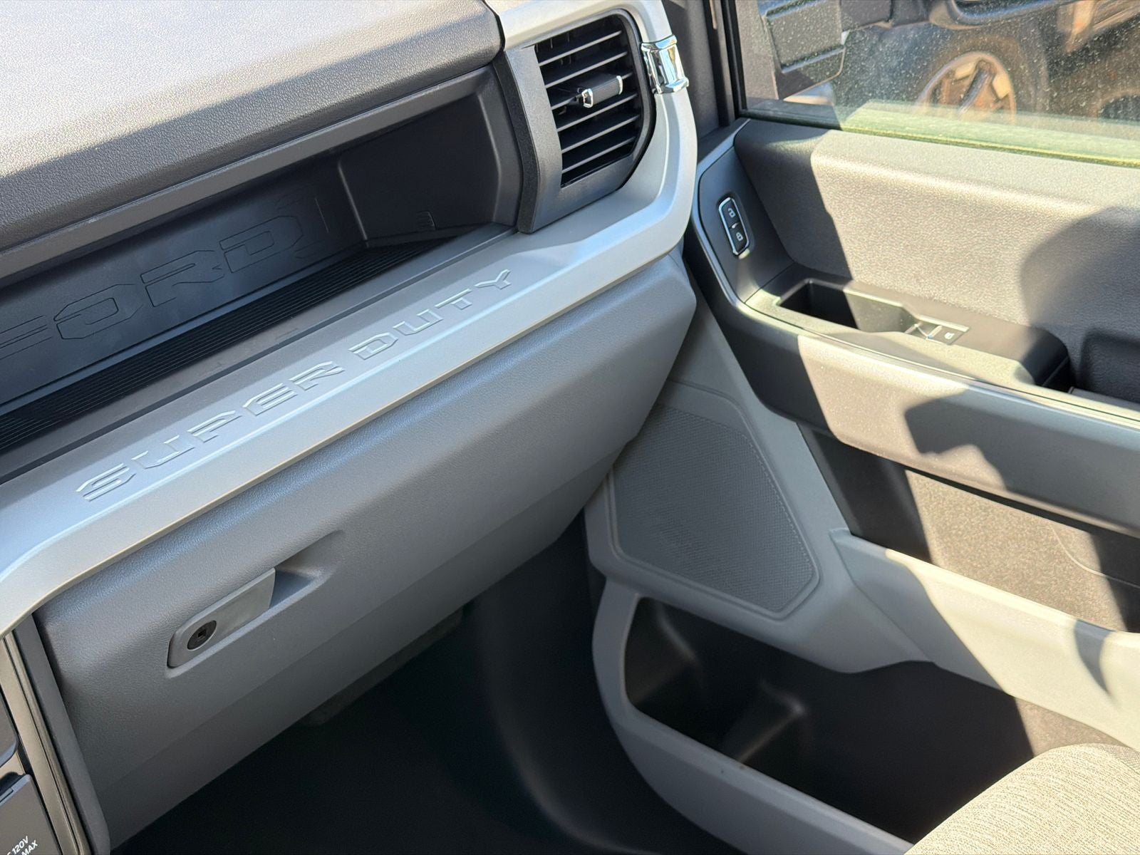 2026 Ford F-250SD XL Crew Cab 6.75 Foot Bed