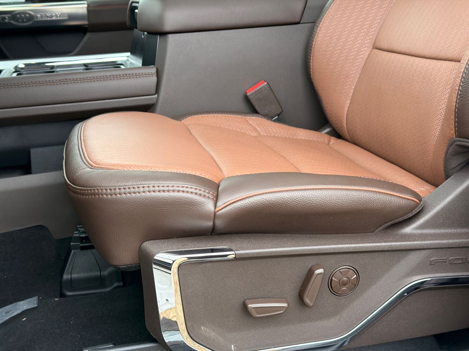 2026 Ford F-250SD King Ranch Crew Cab 6.75 Foot Bed