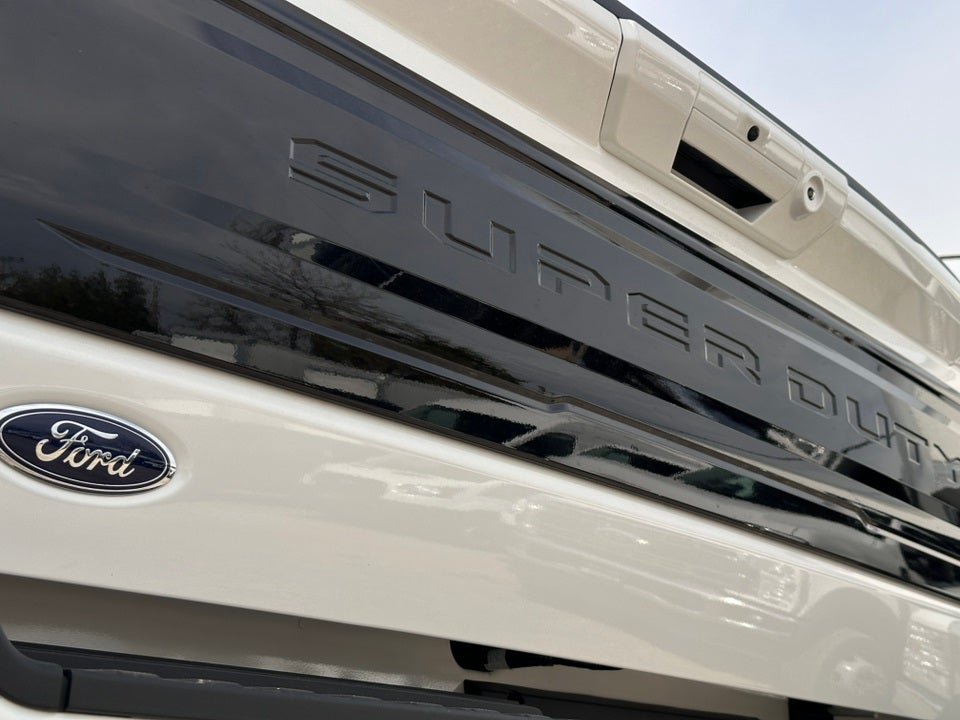 2025 Ford F-250SD Platinum
